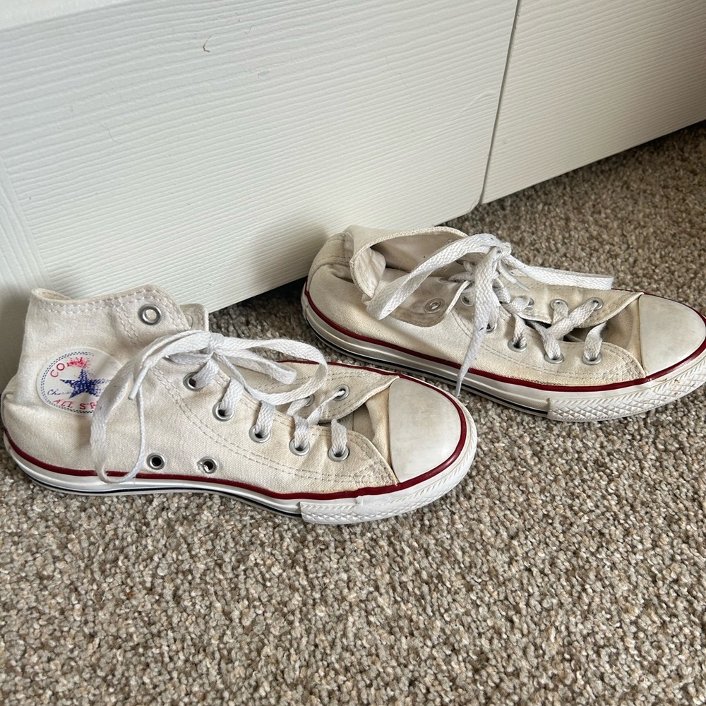COPY - Converse all star shoes